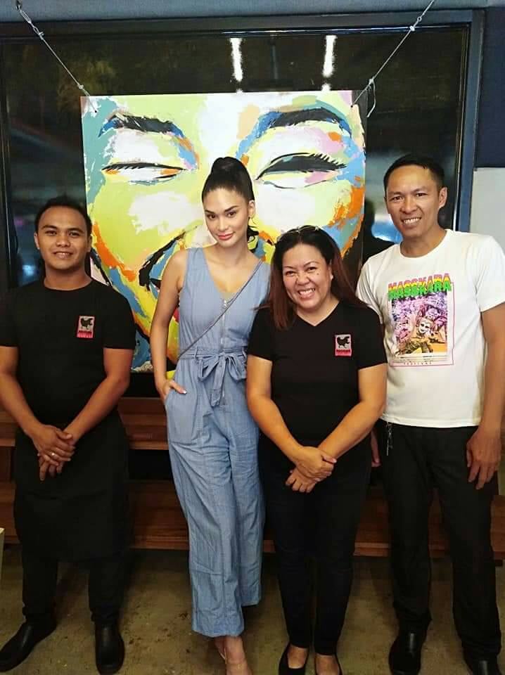 pia wurtzbach at masskara chicken inasal